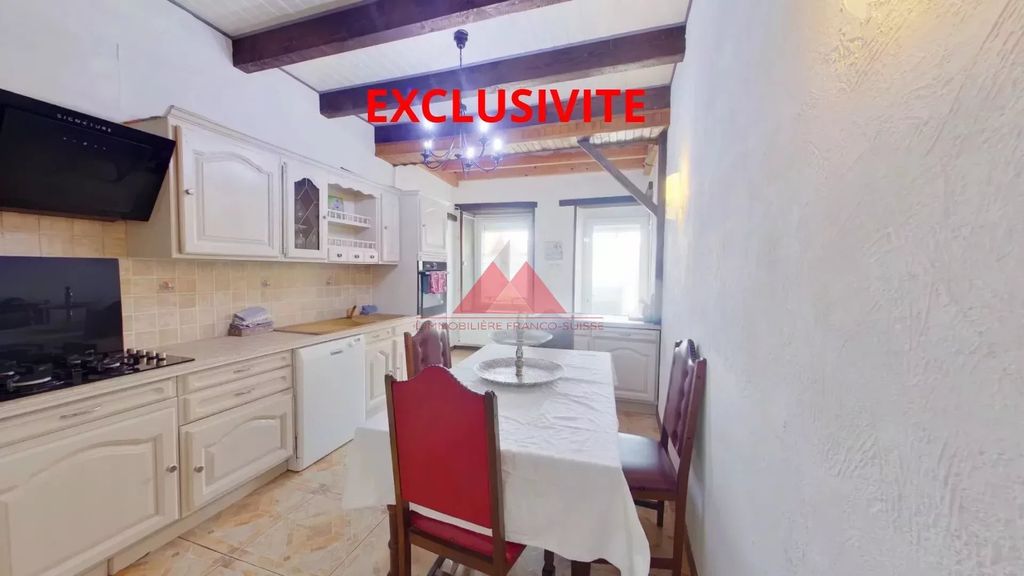 Achat maison à vendre 3 chambres 152 m² - Saint-Laurent-en-Grandvaux