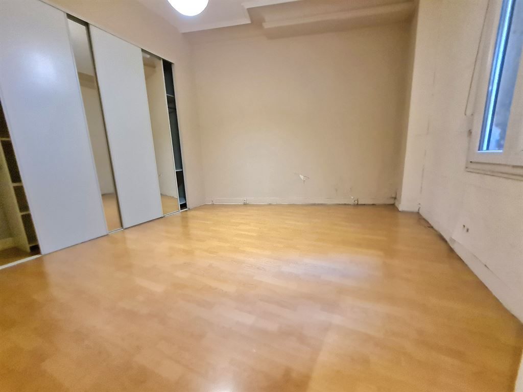 Achat appartement à vendre 2 pièces 41 m² - Paris 19ème arrondissement