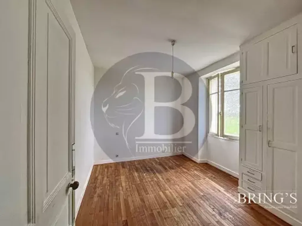 Achat maison 6 chambre(s) - La Chapelle-Glain