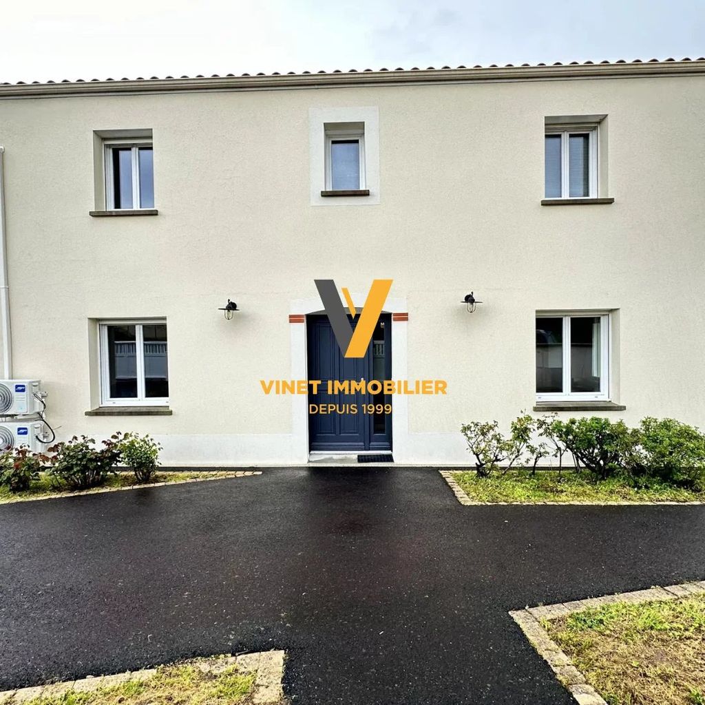 Achat maison à vendre 3 chambres 140 m² - Montbert