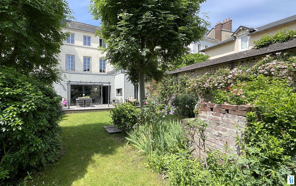 Achat maison à vendre 6 chambres 264 m² - Rouen