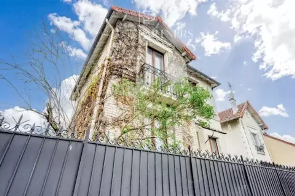 Achat maison à vendre 3 chambres 90 m² - Rueil-Malmaison