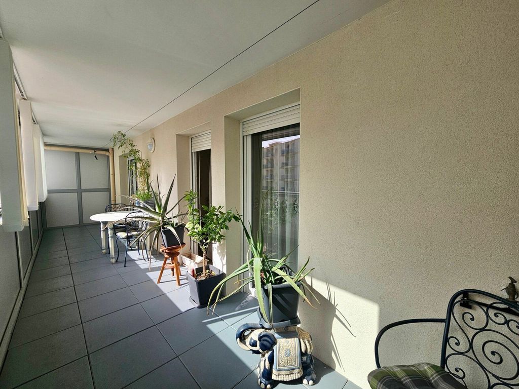 Achat appartement à vendre 3 pièces 54 m² - Balaruc-les-Bains