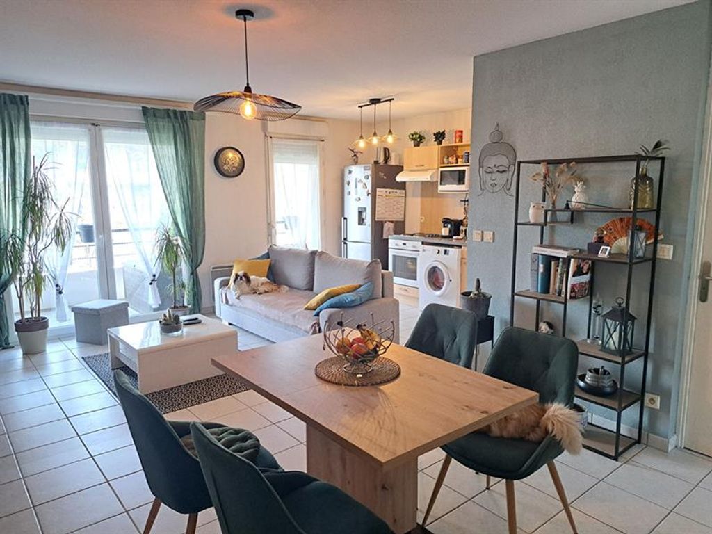 Achat appartement à vendre 3 pièces 55 m² - Valence