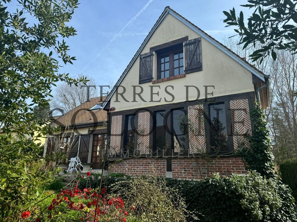 Achat maison à vendre 5 chambres 185 m² - Lamotte-Beuvron