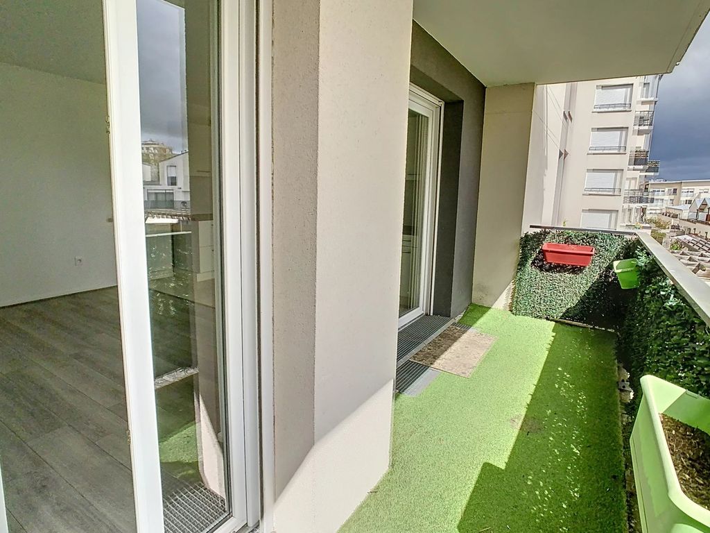 Achat appartement à vendre 3 pièces 66 m² - Trappes