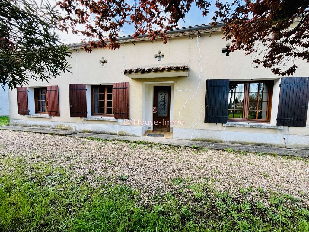 Achat maison à vendre 3 chambres 150 m² - Le Fleix