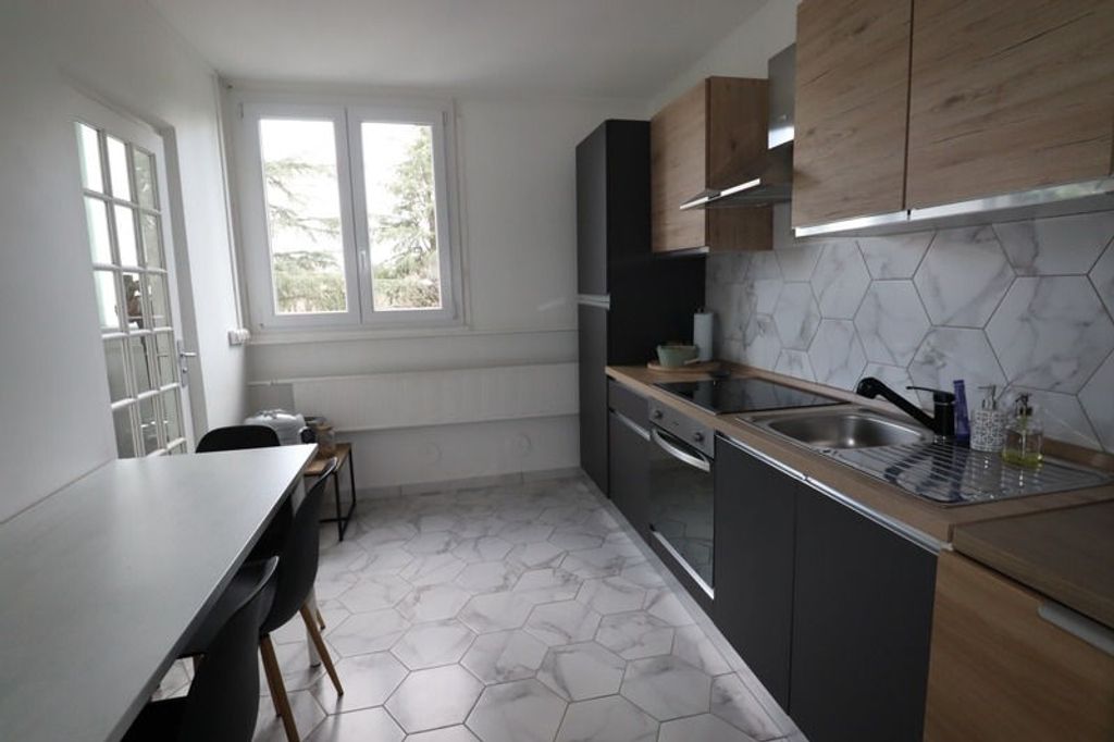 Achat appartement à vendre 5 pièces 90 m² - Saint-Étienne