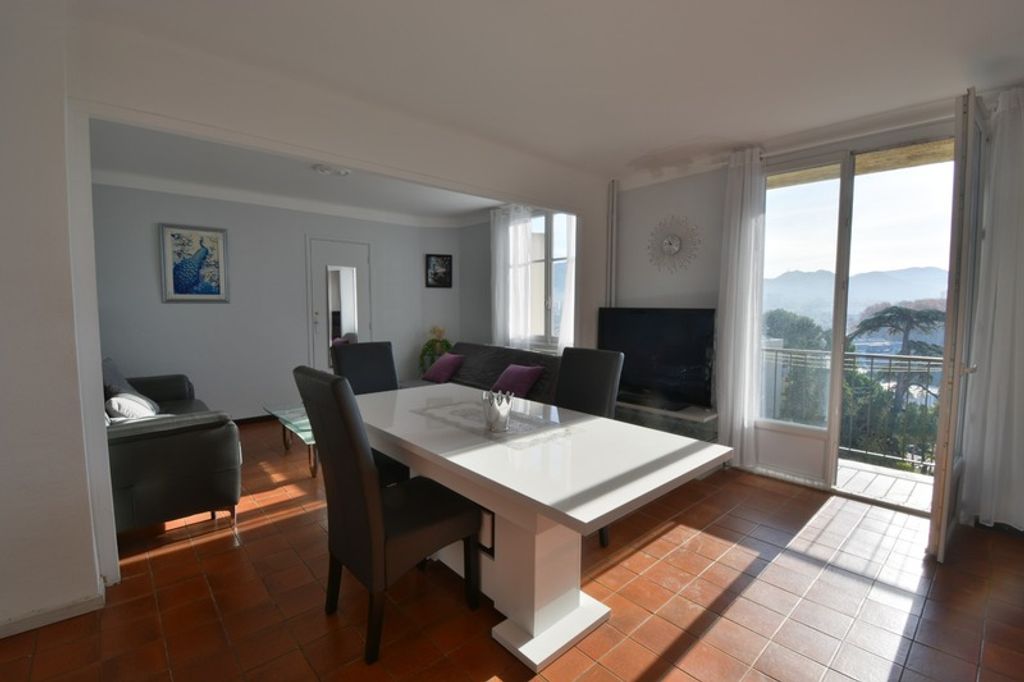 Achat appartement à vendre 3 pièces 88 m² - Marseille 10ème arrondissement