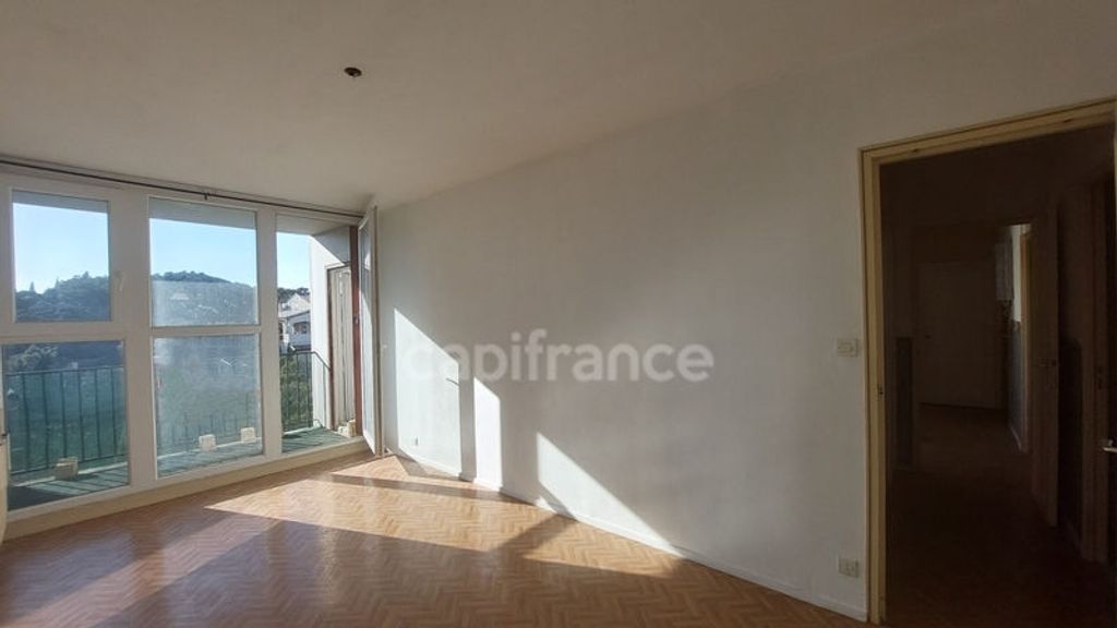 Achat appartement à vendre 3 pièces 56 m² - Villeneuve-lès-Avignon