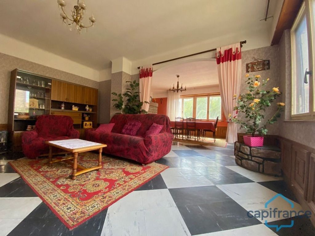 Achat maison à vendre 4 chambres 160 m² - Sarrebourg
