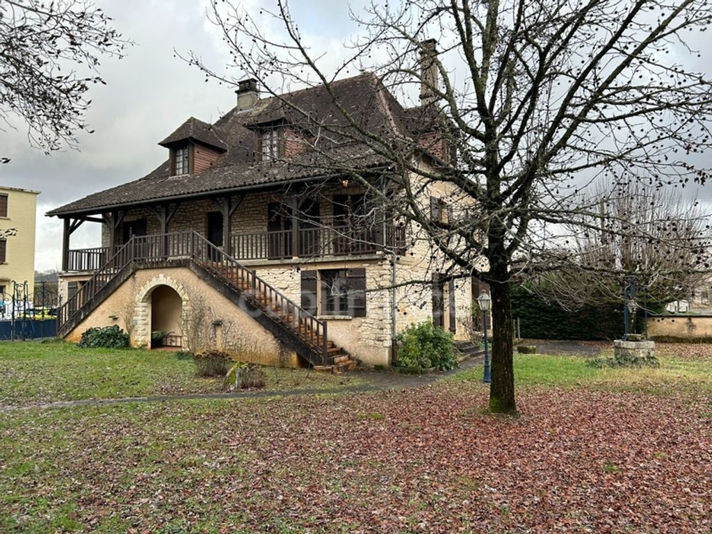 Achat maison à vendre 6 chambres 313 m² - Excideuil