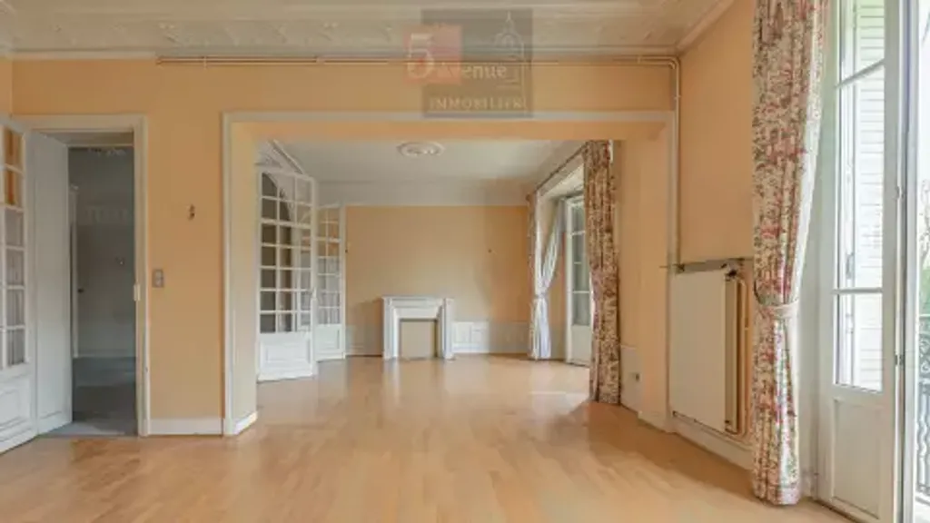 Achat appartement à vendre 4 pièces 134 m² - Chantilly