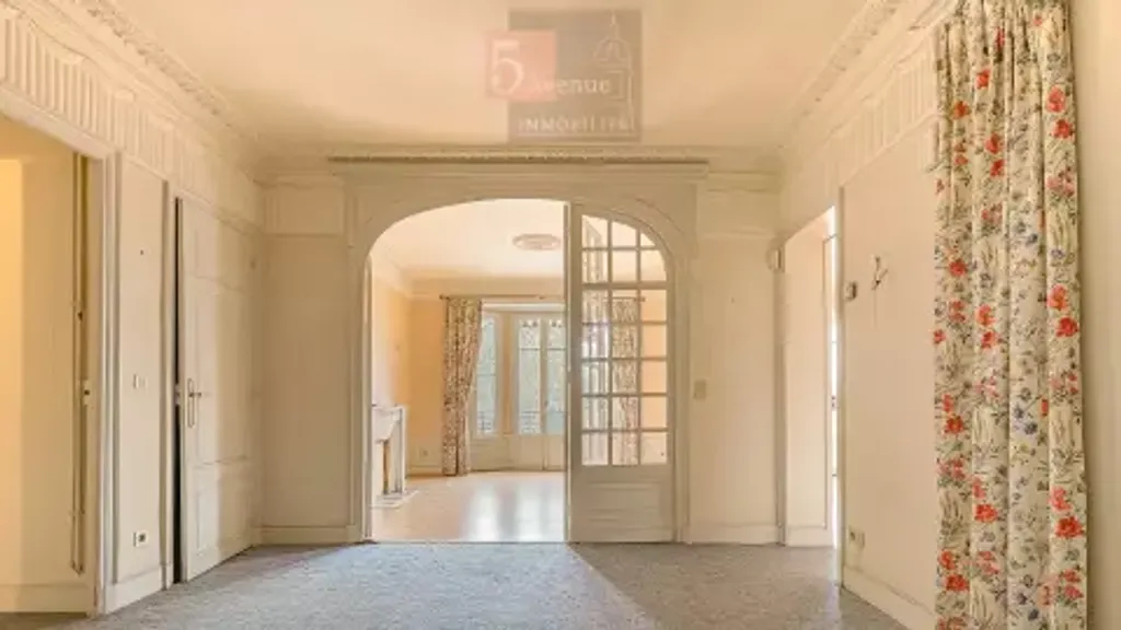 Achat appartement à vendre 4 pièces 134 m² - Chantilly