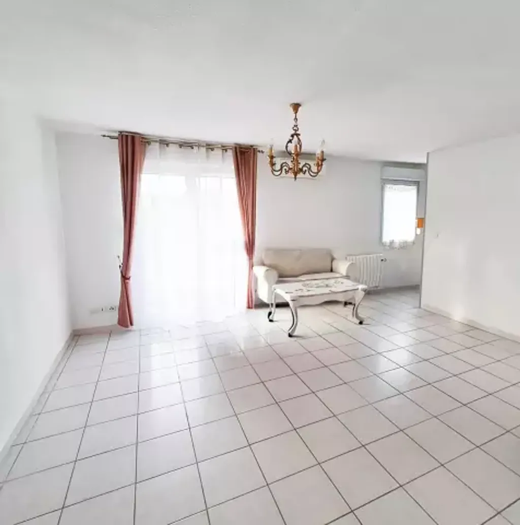 Achat appartement à vendre 2 pièces 52 m² - Cavaillon