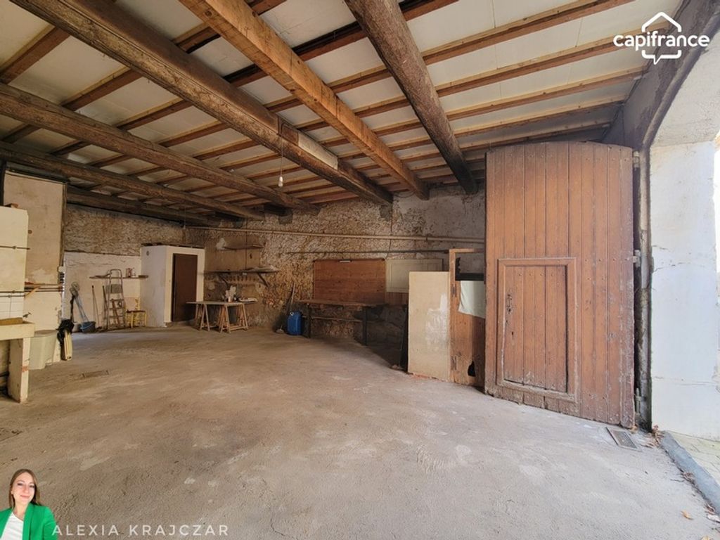 Achat maison à vendre 6 chambres 209 m² - Creissan