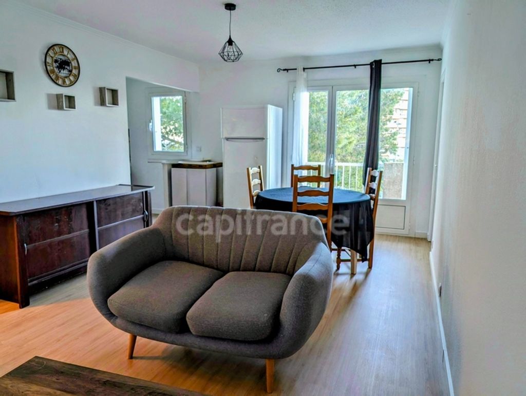 Achat appartement à vendre 2 pièces 48 m² - Bastia