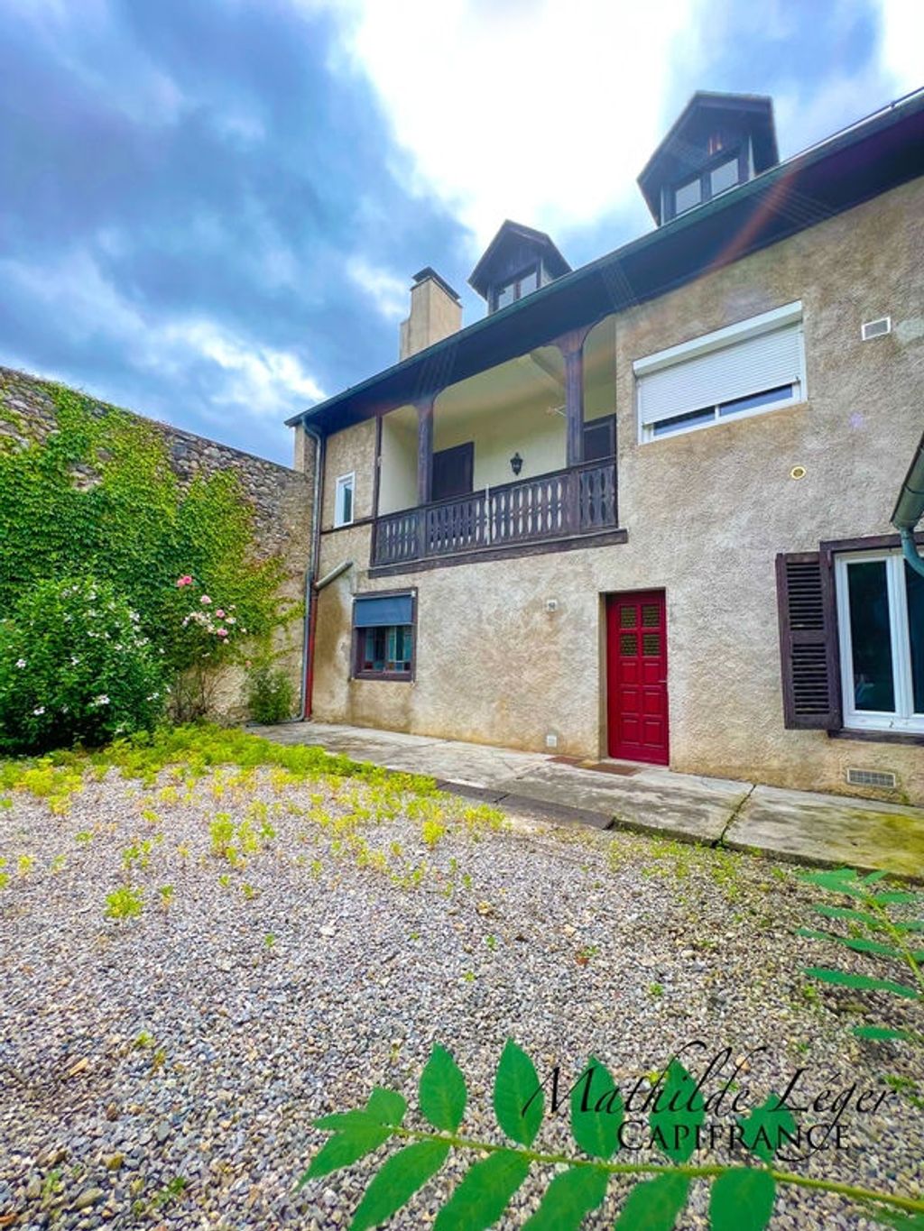 Achat appartement à vendre 7 pièces 330 m² - Campan