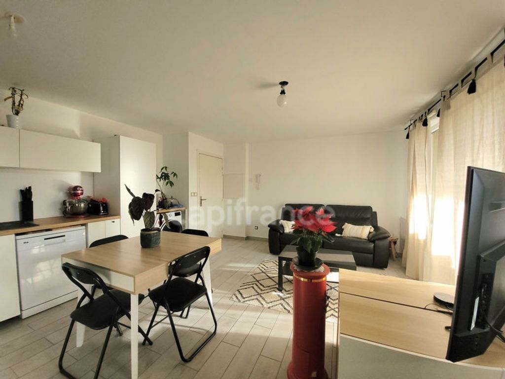 Achat appartement à vendre 3 pièces 53 m² - Istres