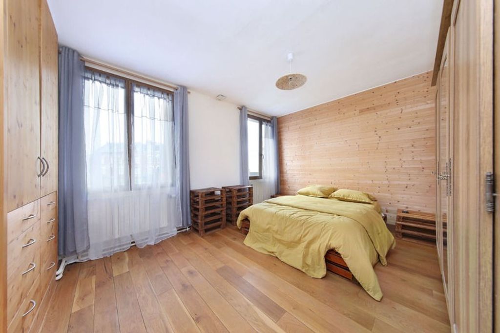 Achat maison à vendre 3 chambres 92 m² - Saint-Quentin
