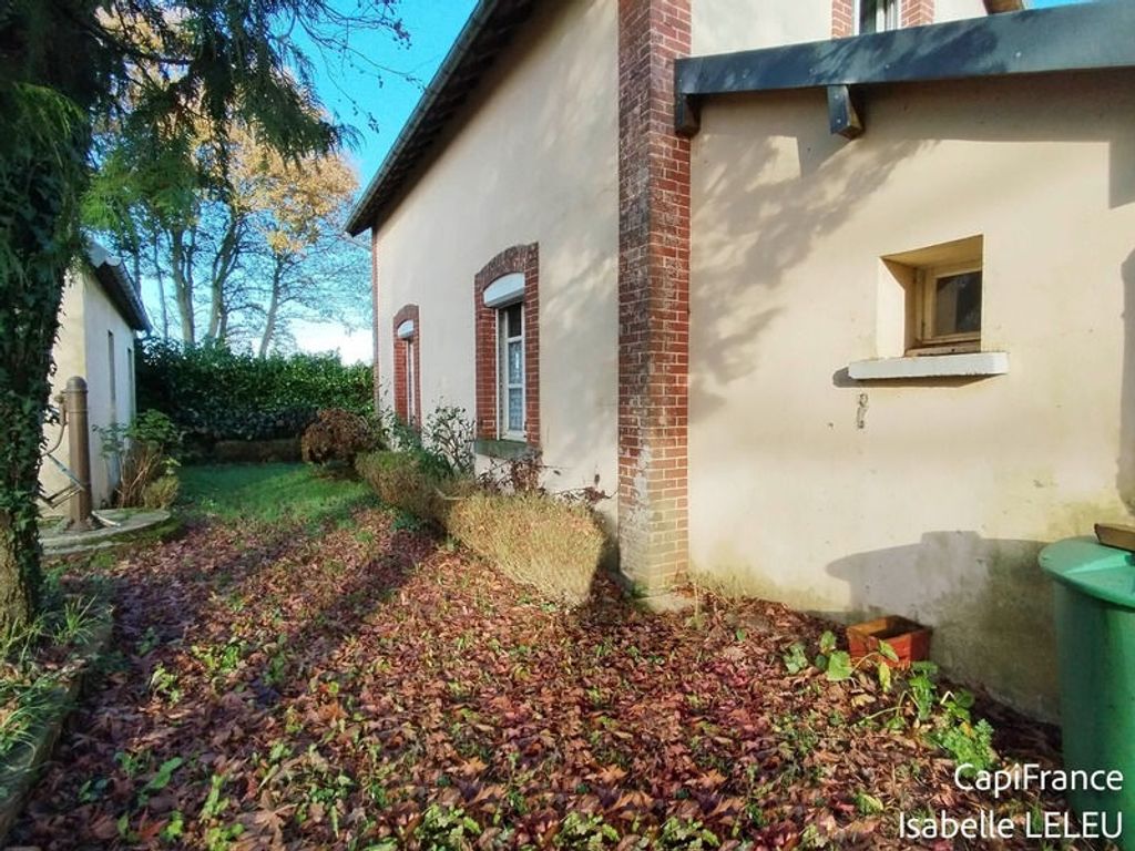 Achat maison à vendre 2 chambres 63 m² - Saint-Brice-de-Landelles
