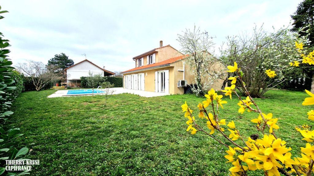 Achat maison à vendre 5 chambres 133 m² - Verdun-sur-Garonne