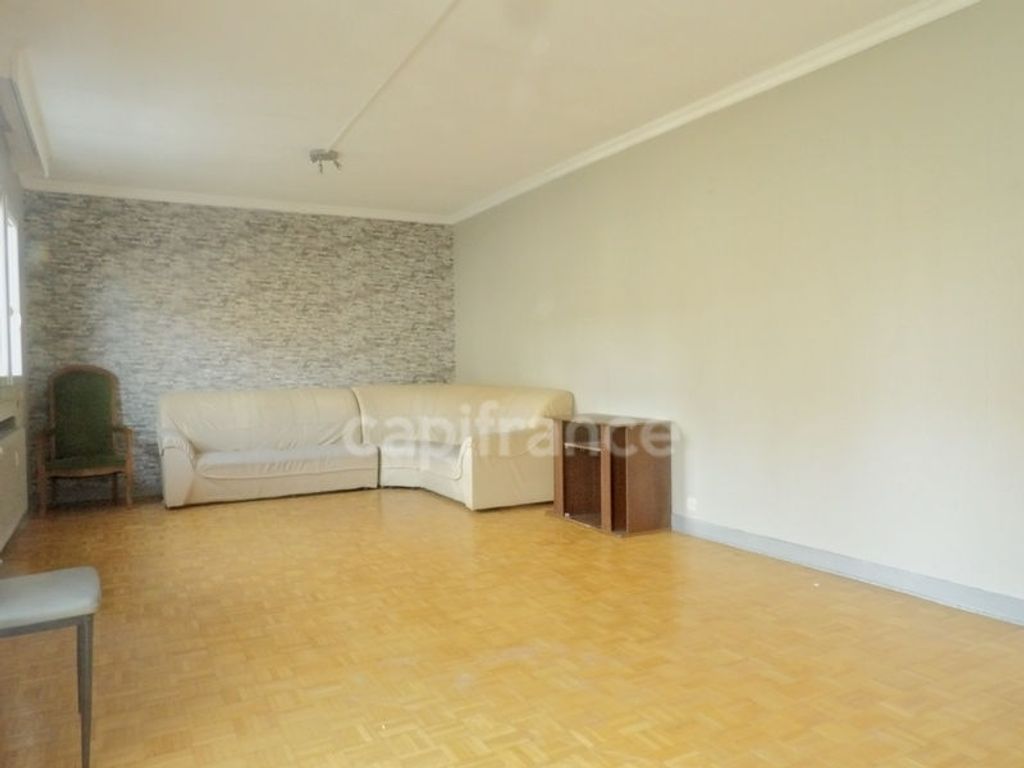 Achat appartement à vendre 3 pièces 80 m² - La Ricamarie