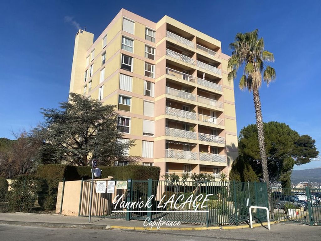 Achat appartement à vendre 5 pièces 94 m² - Marseille 12ème arrondissement
