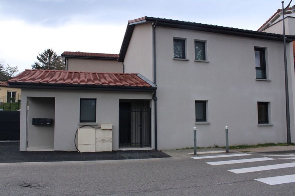 Achat maison à vendre 3 chambres 94 m² - Sérézin-du-Rhône