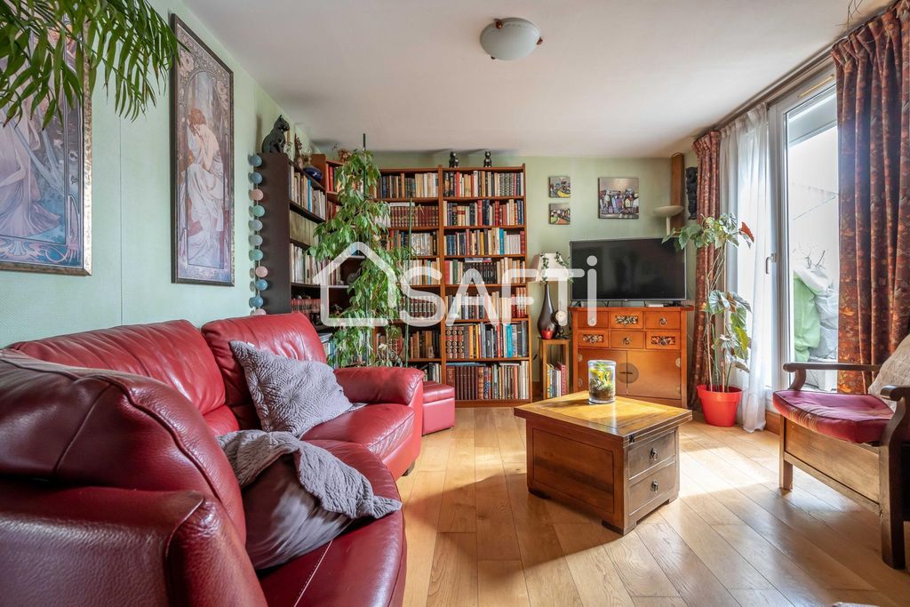 Achat maison à vendre 3 chambres 115 m² - Fontenay-sous-Bois