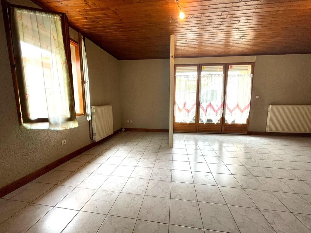 Achat maison à vendre 2 chambres 132 m² - Saint-Barthélemy-d'Agenais