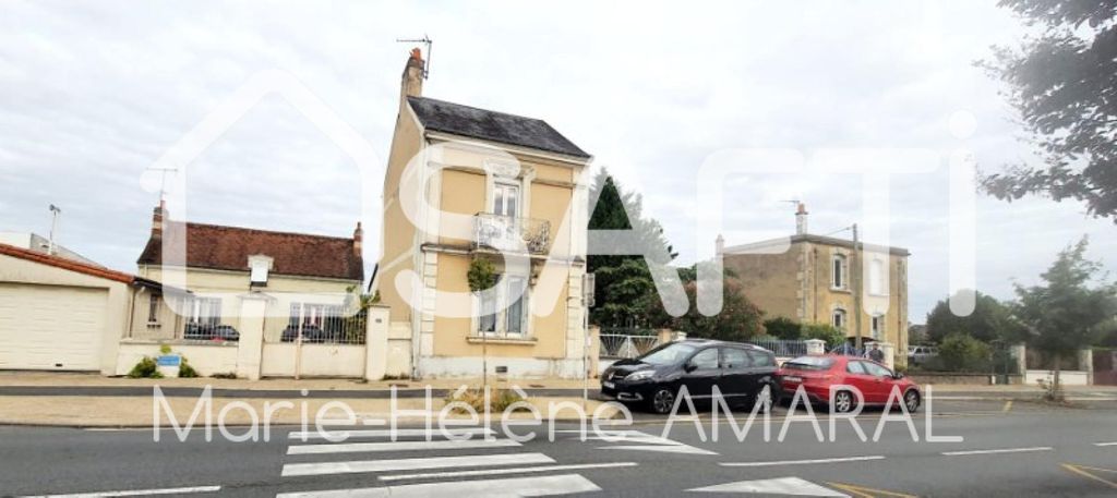 Achat maison à vendre 2 chambres 93 m² - Châtellerault