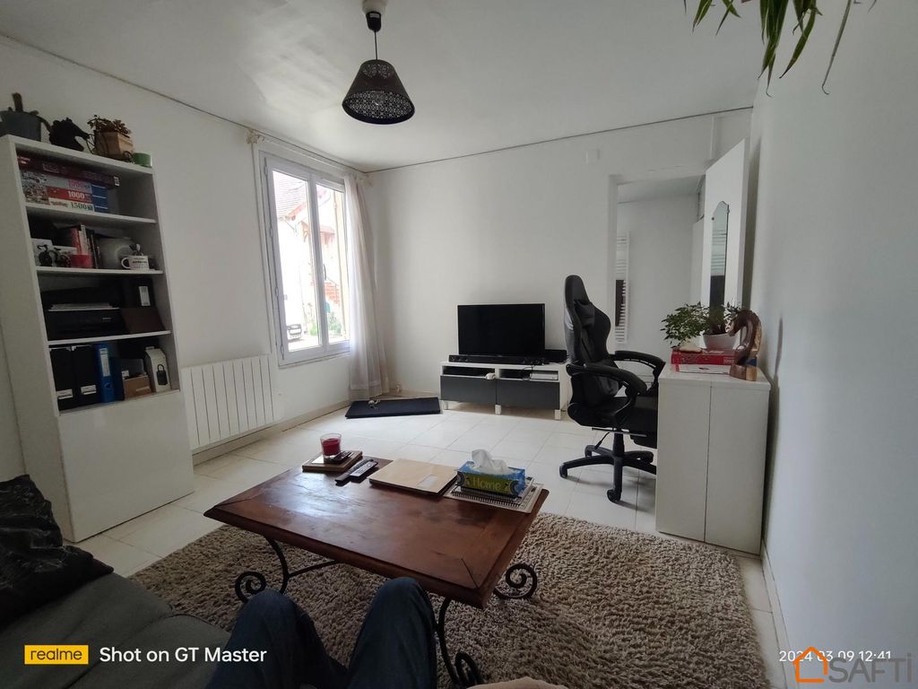 Achat maison à vendre 5 chambres 126 m² - Saint-Arnoult-en-Yvelines
