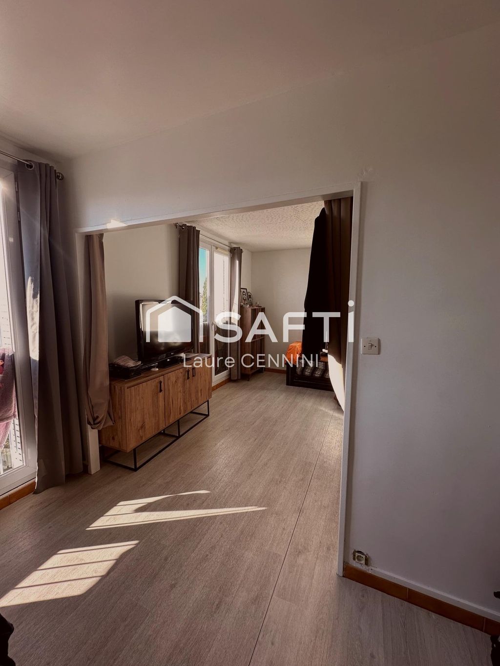 Achat appartement à vendre 4 pièces 70 m² - Valréas