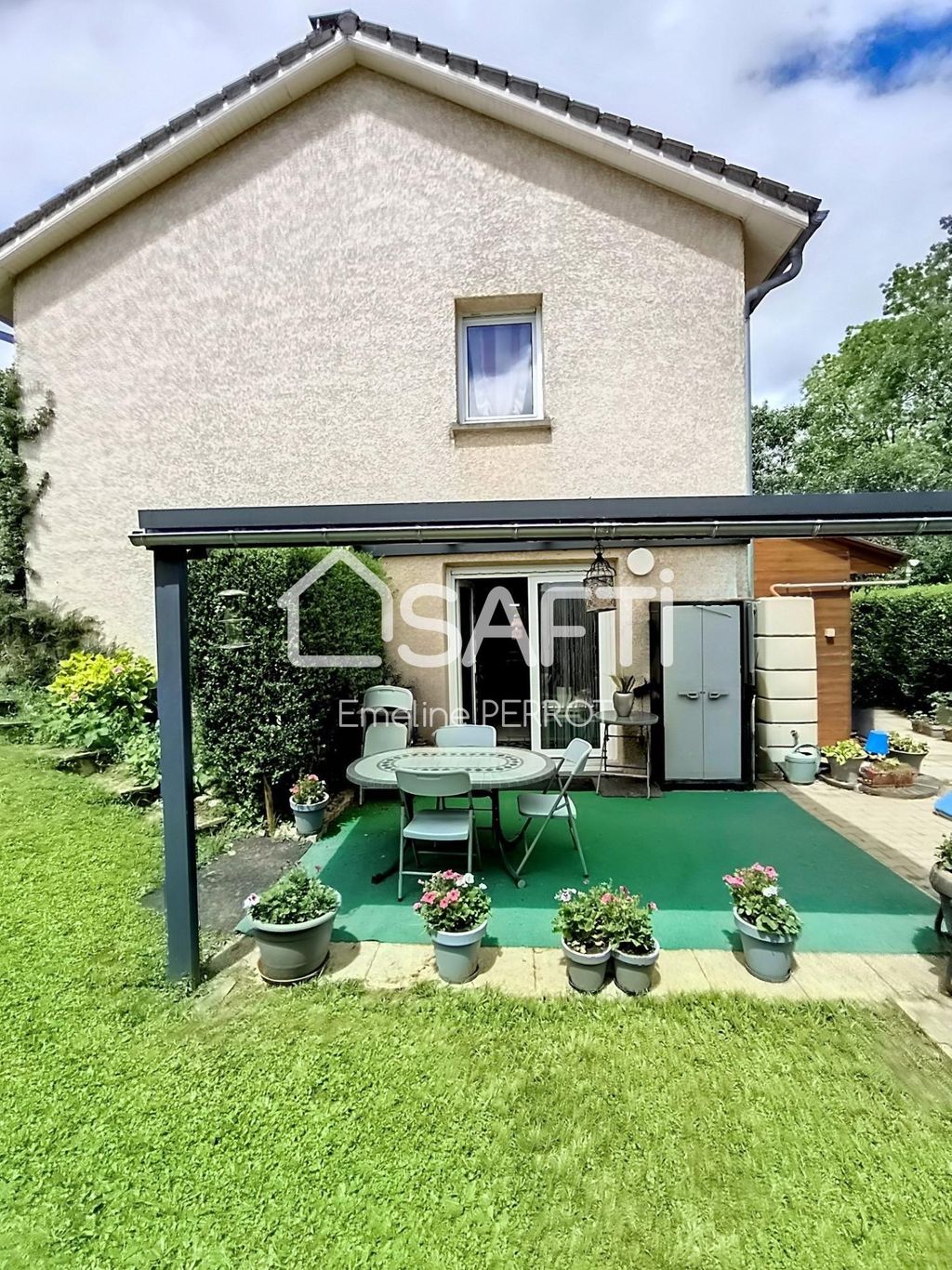 Achat maison à vendre 4 chambres 112 m² - Cessy