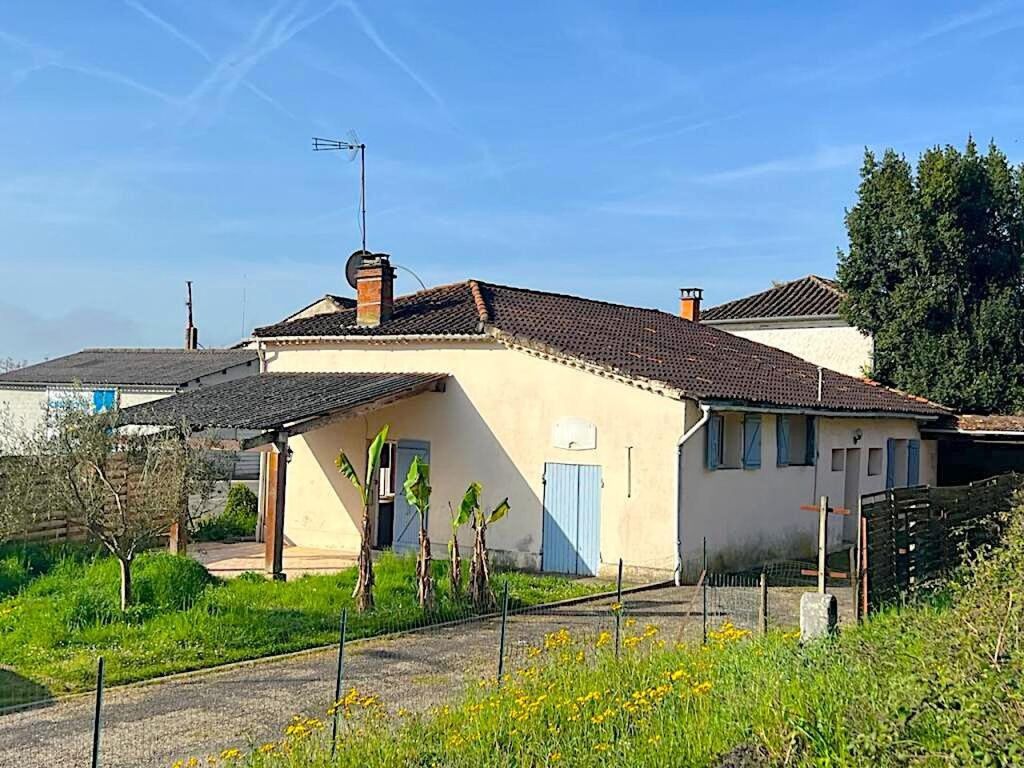 Achat maison à vendre 4 chambres 111 m² - Clermont-Soubiran
