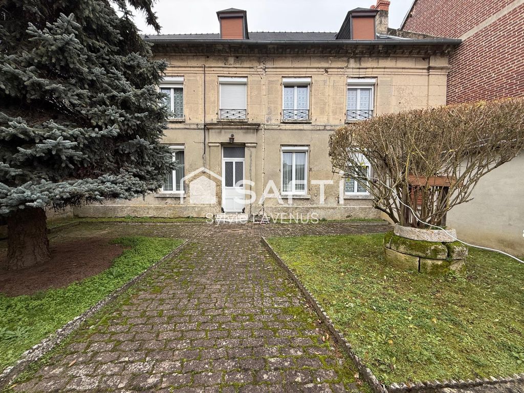 Achat maison à vendre 5 chambres 201 m² - Belleu