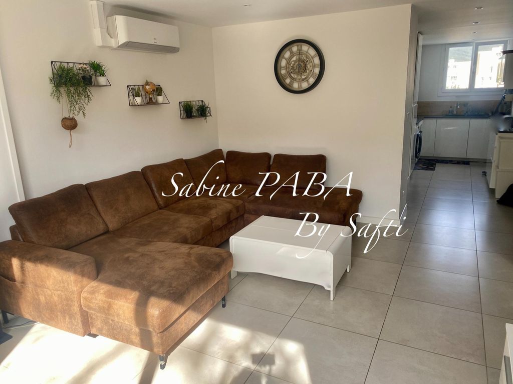 Achat appartement à vendre 5 pièces 88 m² - La Valette-du-Var