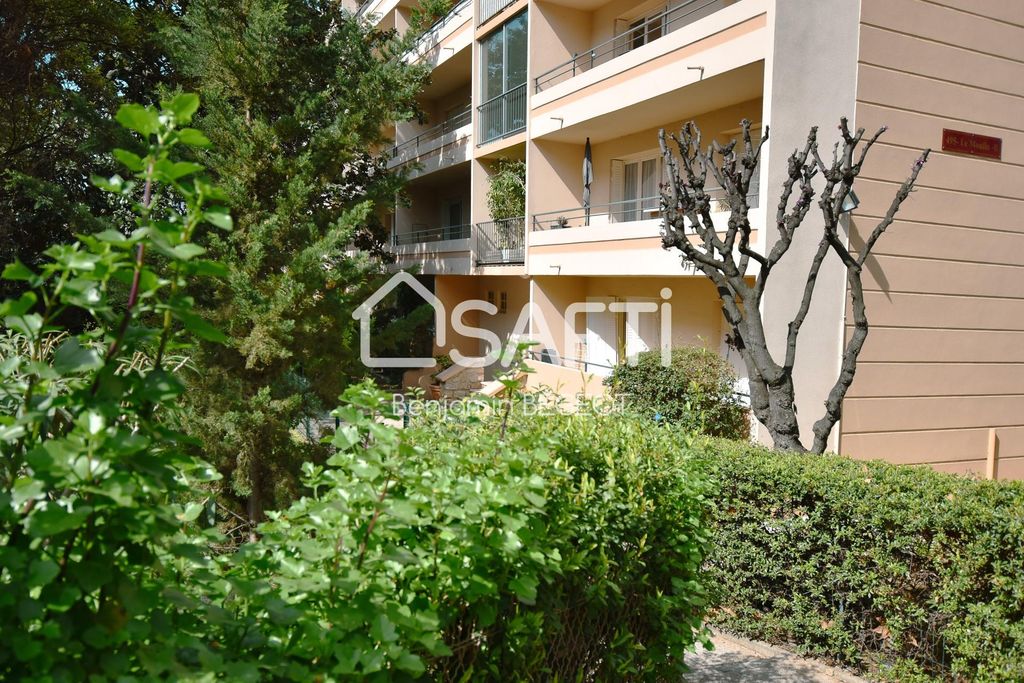 Achat appartement à vendre 3 pièces 54 m² - Toulon