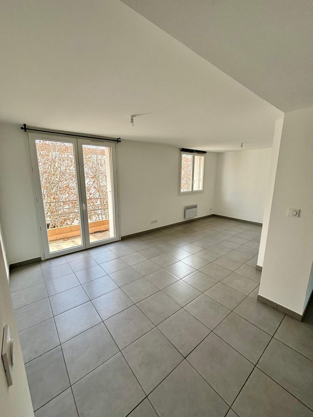 Achat appartement à vendre 3 pièces 58 m² - Arles