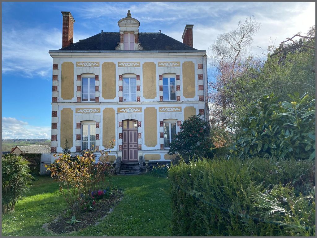 Achat maison à vendre 5 chambres 230 m² - Rougé