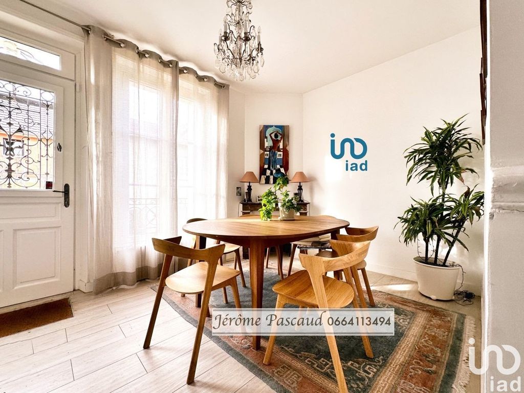 Achat maison à vendre 3 chambres 221 m² - Versailles