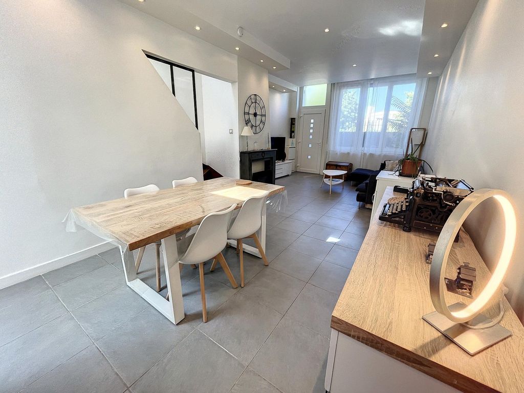 Achat maison à vendre 3 chambres 110 m² - Reims