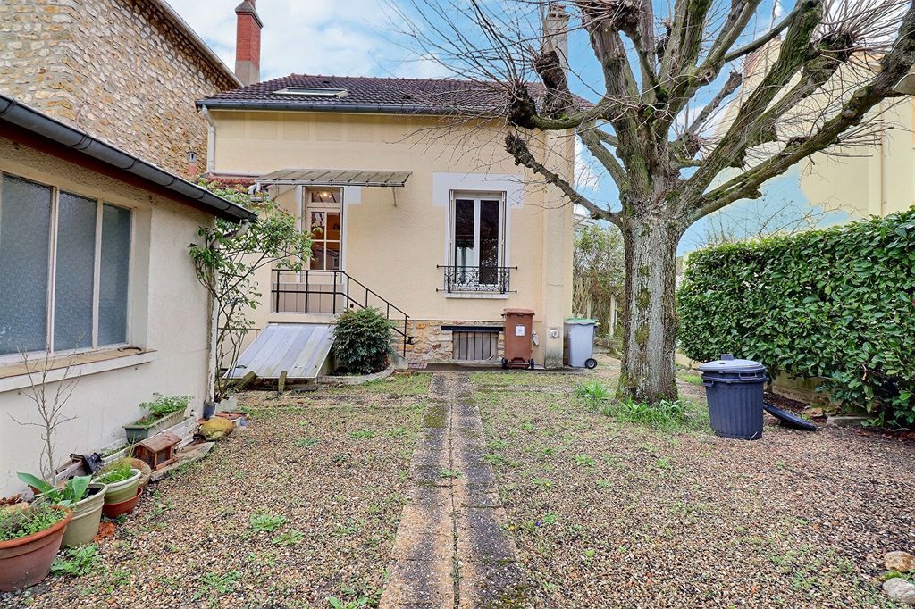 Achat maison à vendre 3 chambres 100 m² - Saint-Leu-la-Forêt