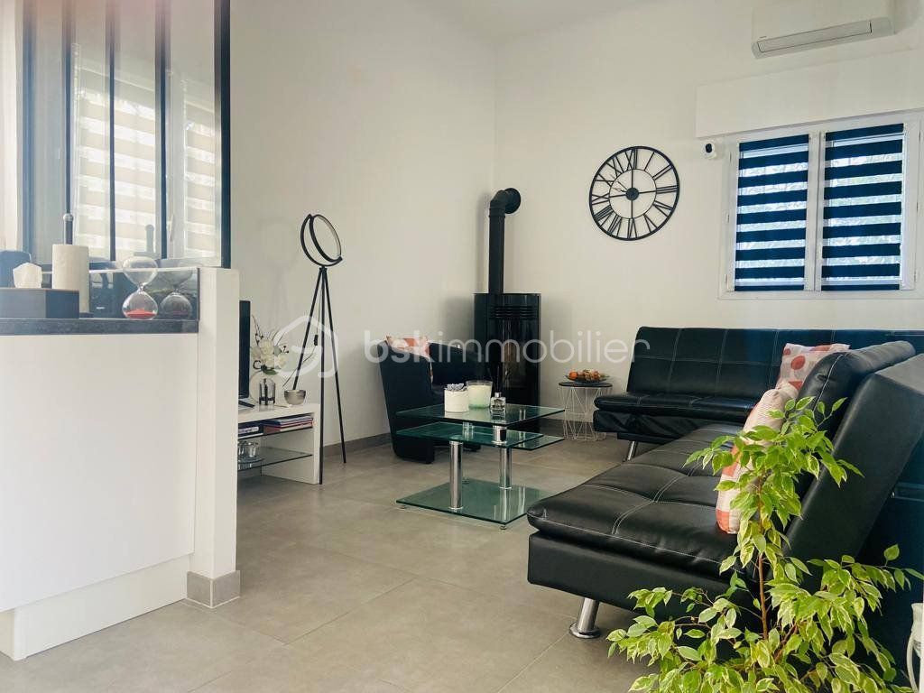 Achat maison à vendre 3 chambres 116 m² - Antibes