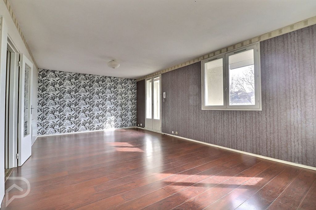 Achat appartement à vendre 4 pièces 80 m² - Romainville