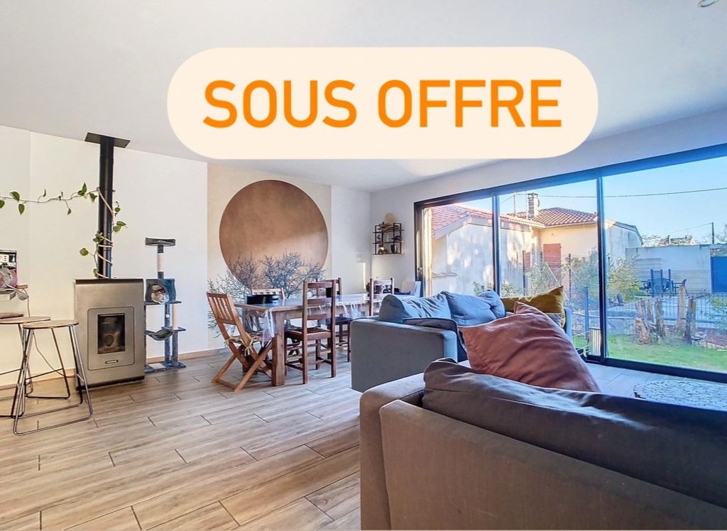 Achat maison à vendre 5 chambres 179 m² - Pavie