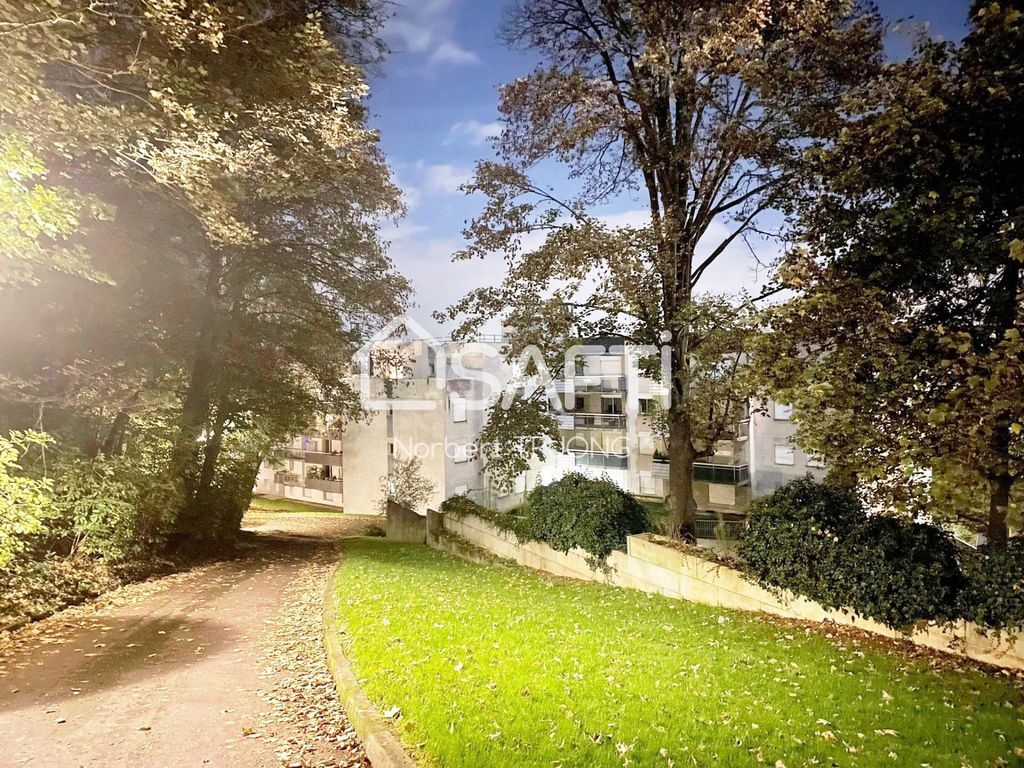 Achat appartement à vendre 3 pièces 71 m² - Issy-les-Moulineaux