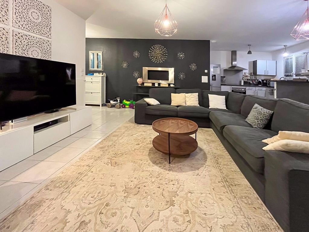 Achat maison à vendre 3 chambres 84 m² - La Rochelle