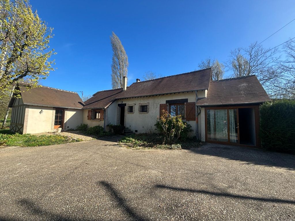 Achat maison à vendre 4 chambres 135 m² - Charny-Orée-de-Puisaye